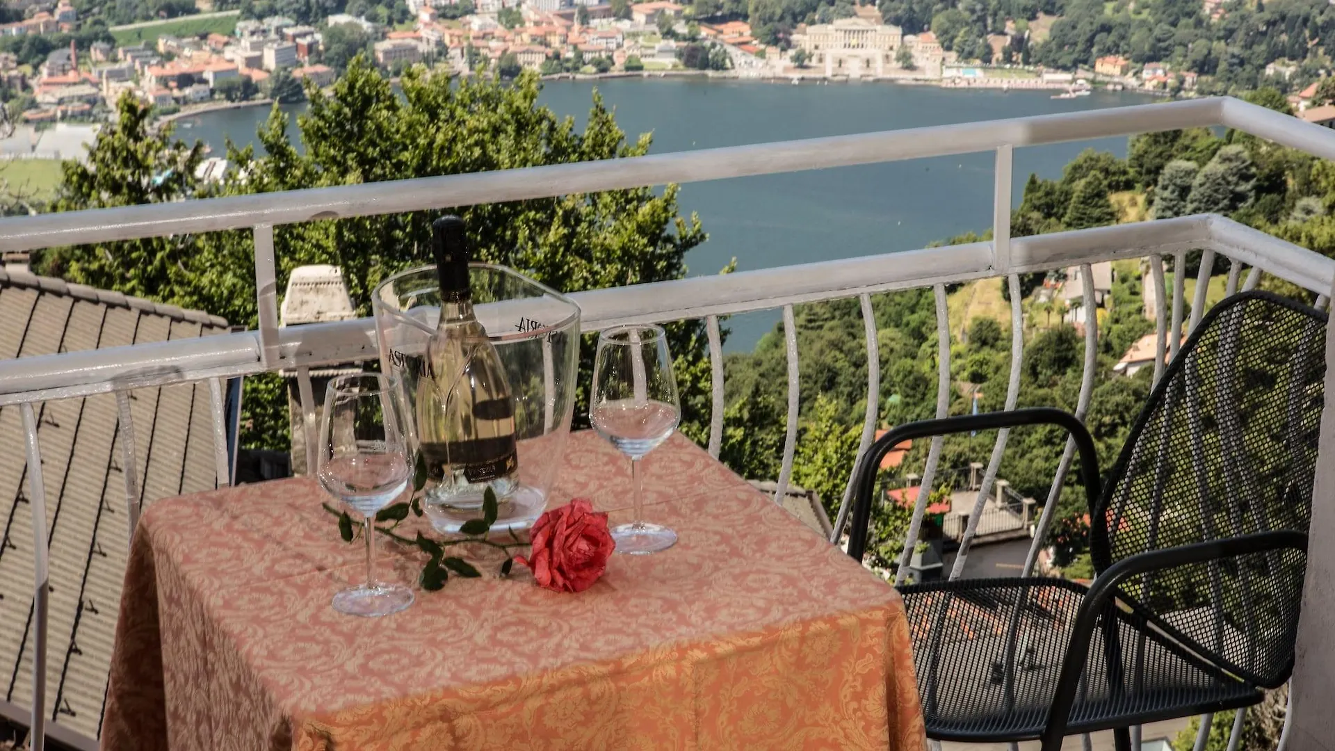 Hotel Vista Lago Brunate