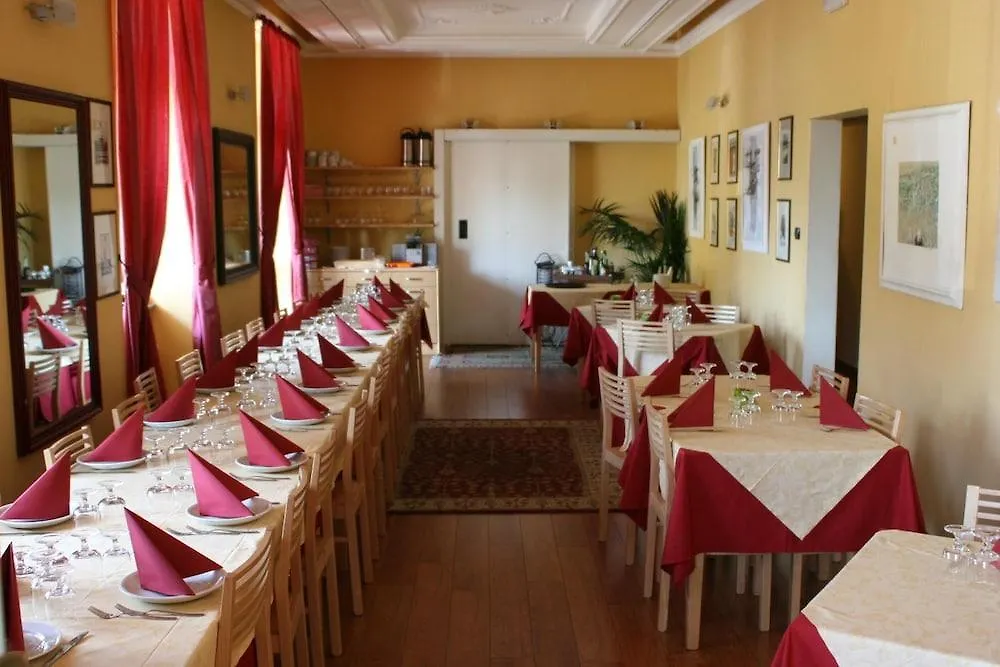 Hotel Vista Lago Brunate 3*,  Italia