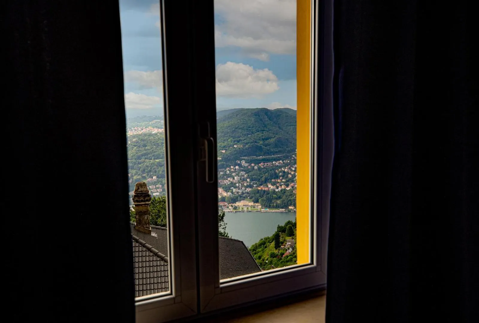 Hotel Vista Lago Brunate