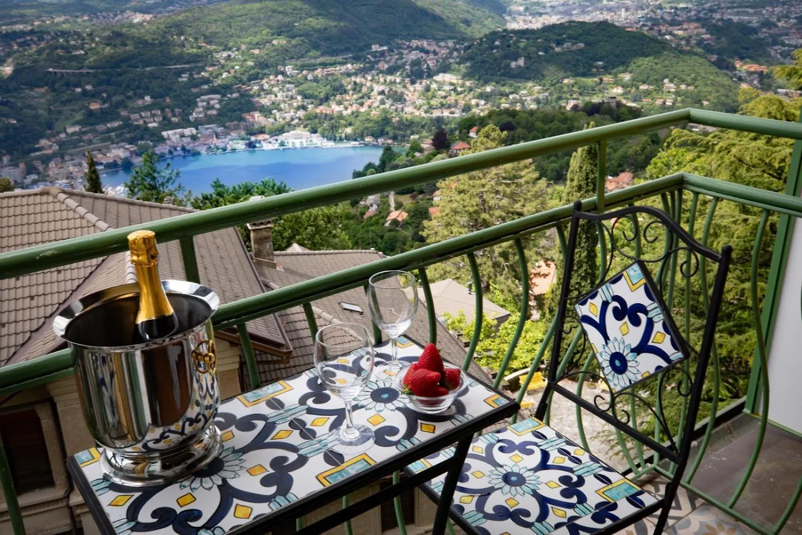 Hotel Vista Lago Brunate