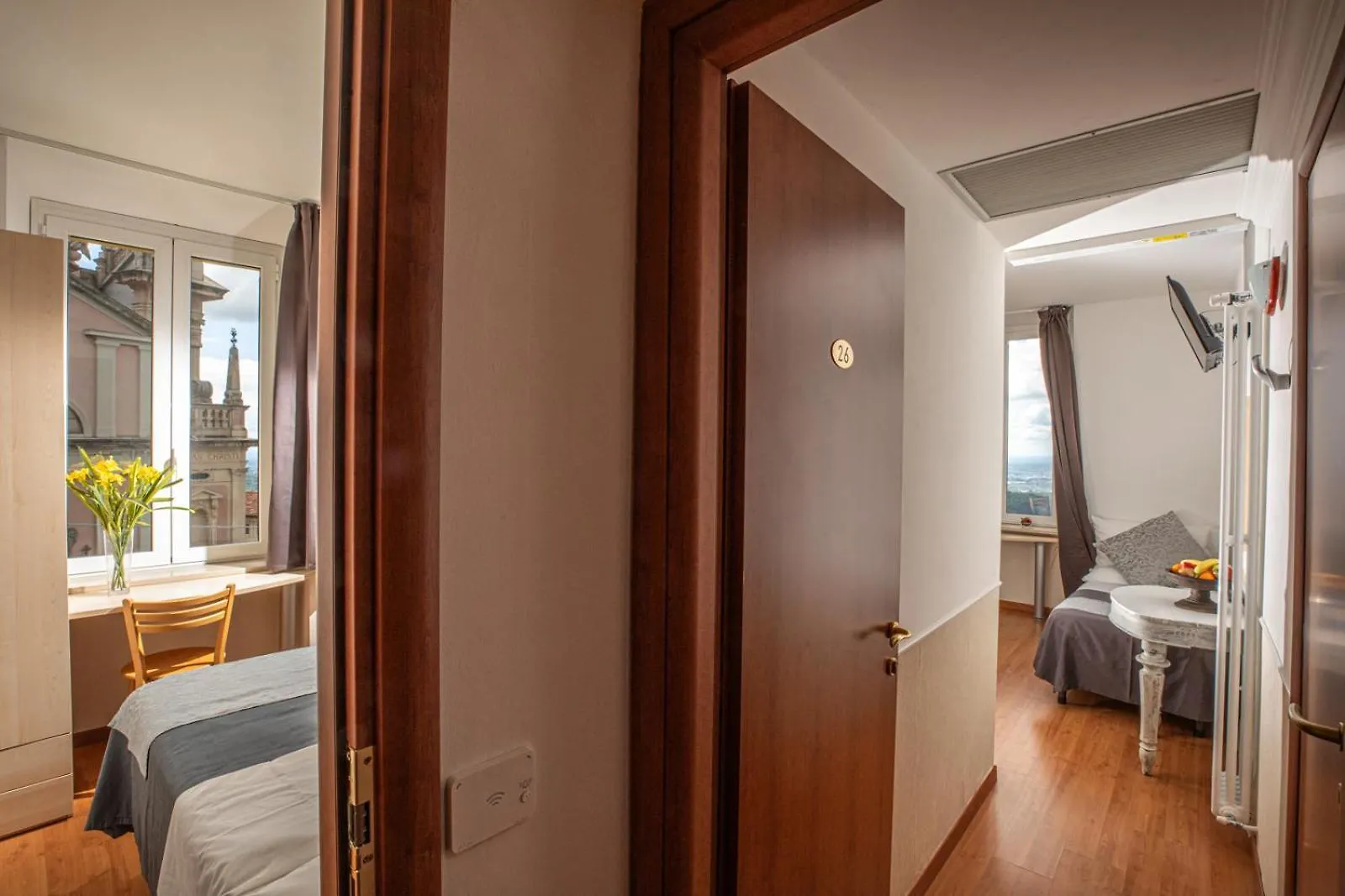 Hotel Vista Lago Brunate 3*,  Italia