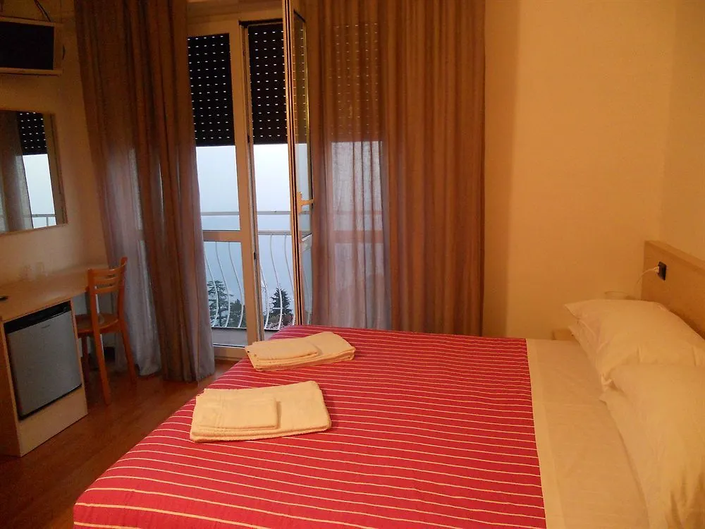 Hotel Vista Lago Brunate