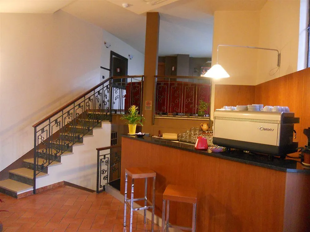 Hotel Vista Lago Brunate Italy