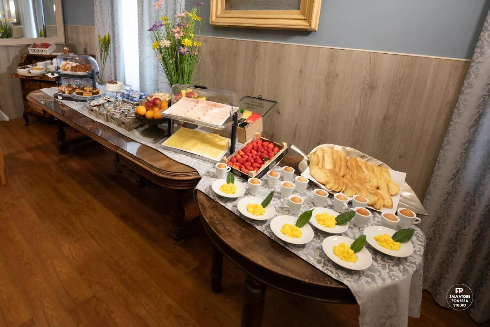 Hotel Vista Lago Brunate