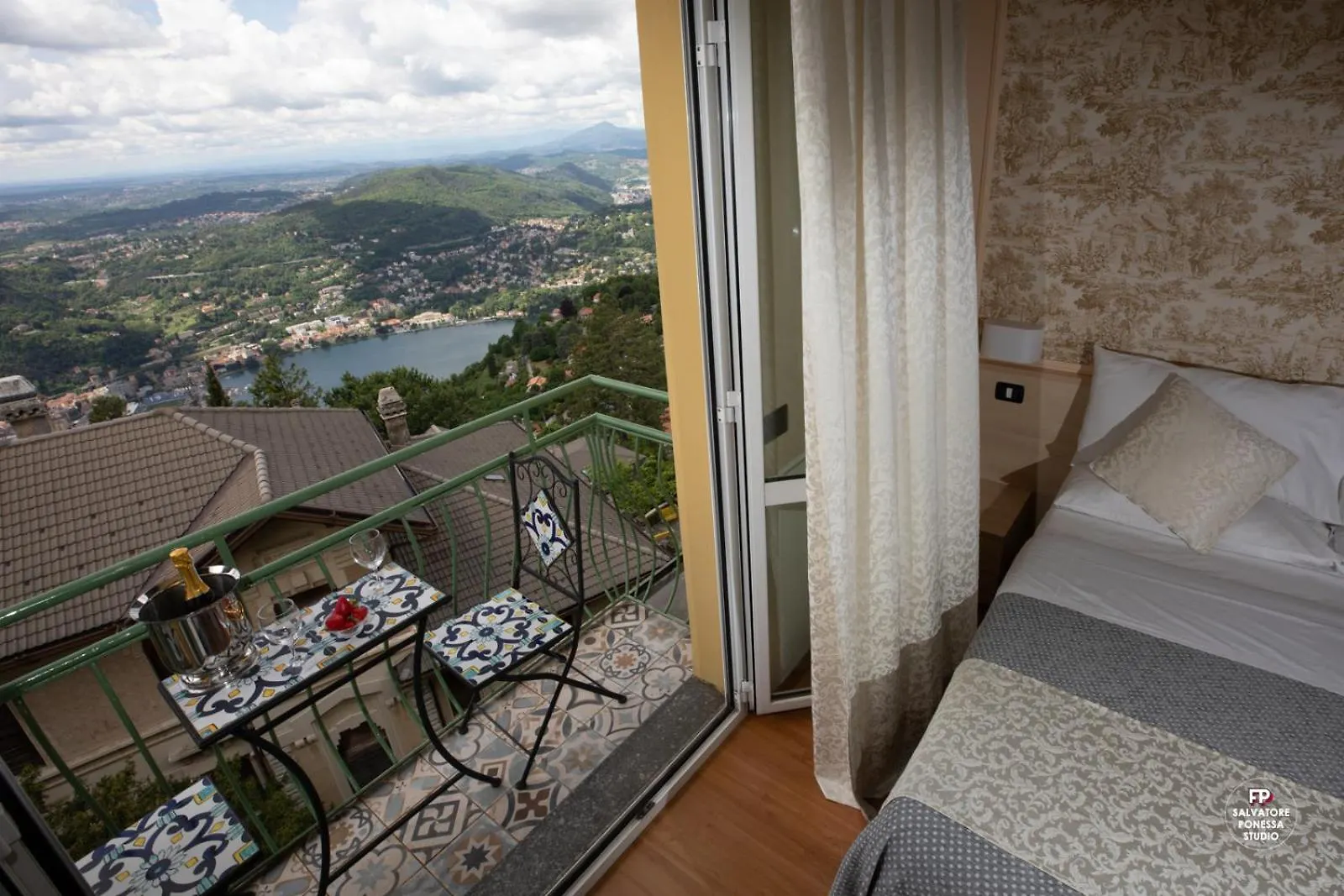 Hotel Vista Lago Brunate