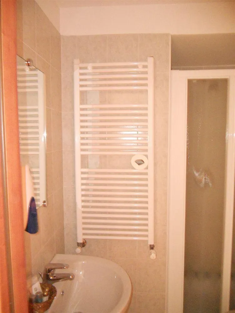 Hotel Vista Lago Brunate